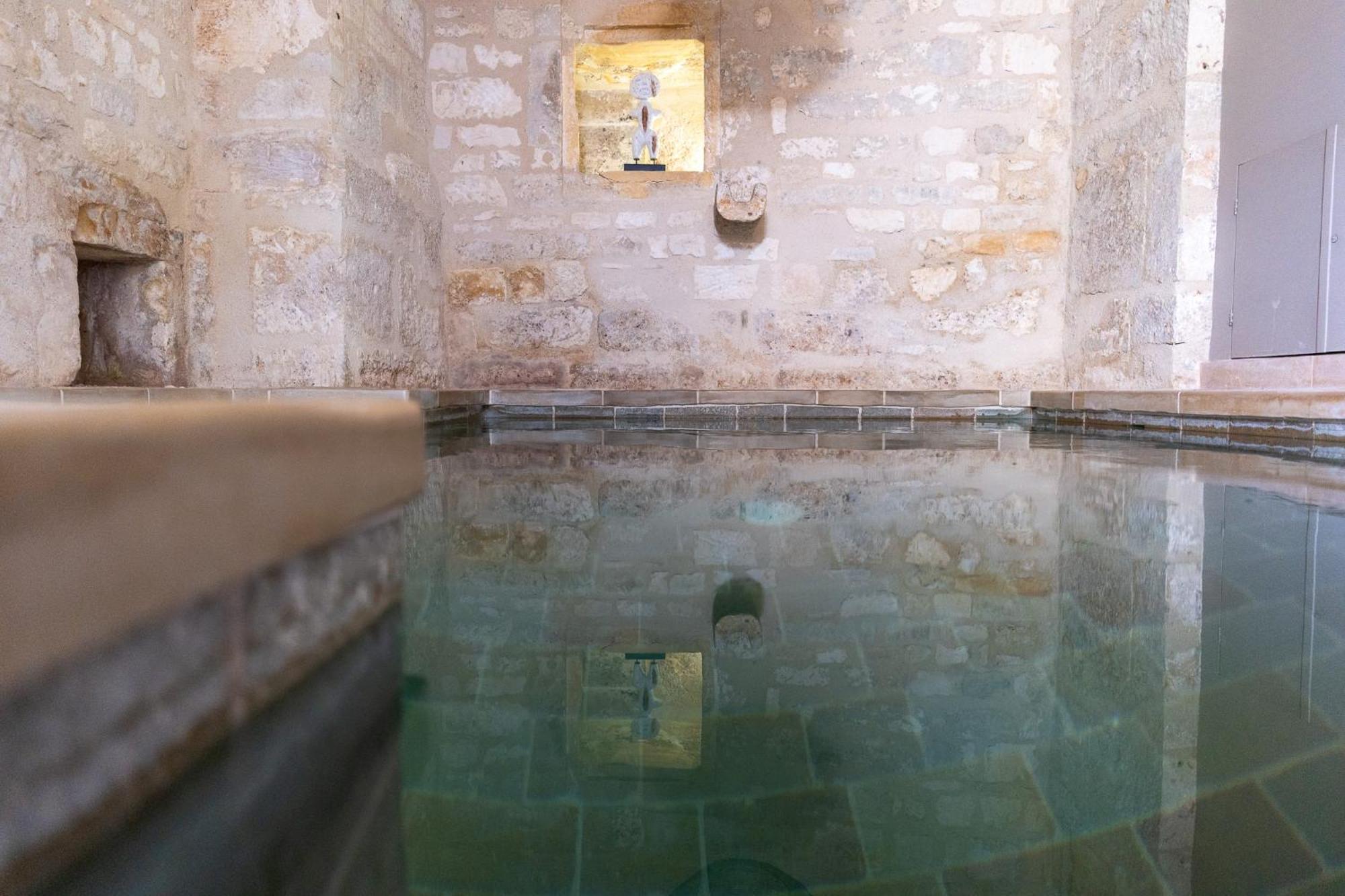 L'Abbaye Saint Michel Bed & Breakfast Tonnerre Exterior photo